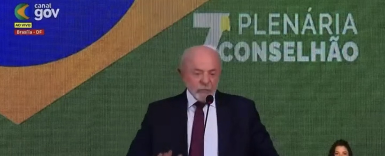 Lula alerta usuários de celulares roubados e promete reforçar combate ao mercado ilegal